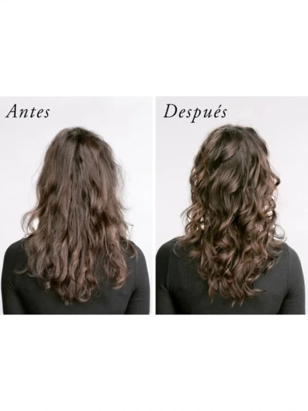 Antes y después del uso del acondicionador fortalecedor Hair Alchemy de Oribe