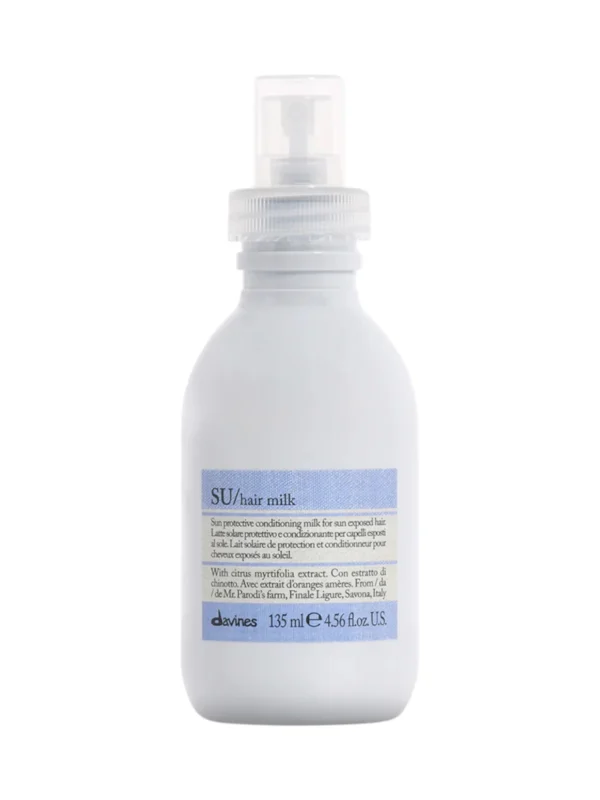 davines-su-milk-135ml-frontal-protector-solar Envase frontal de Davines SU Milk de 135 ml, leche acondicionadora protectora para cabello expuesto al sol