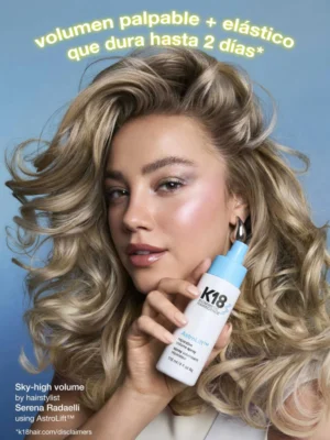 Resultado del spray K18 AstroLift con volumen elástico y duradero