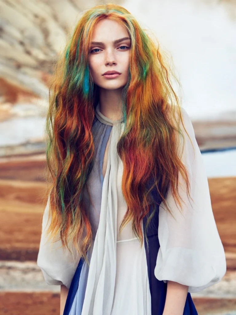 Extensiones Great Lengths Fashion con colores creativos y personalizados disponibles en Salón Rafael Dueñas