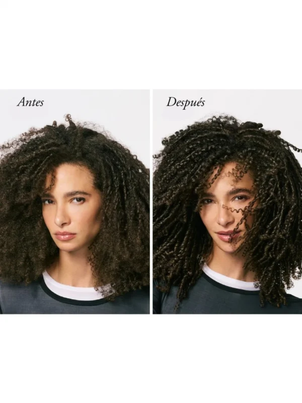 Antes y después Oribe Gold Lust Night Crème definición y reparación en cabello rizado