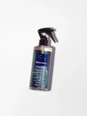 Truss Frizz Zero 260 ml detalle del envase spray tratamiento capilar sin aclarado